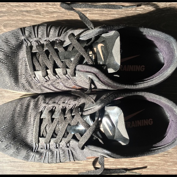 nike free tr 6 rose gold
